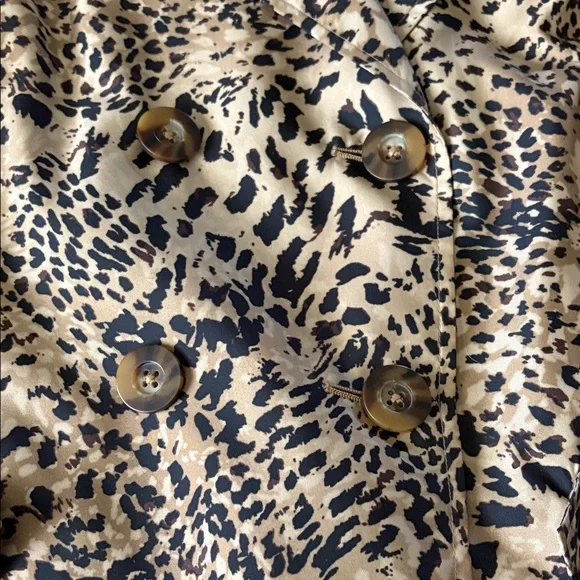 Jones New York Leopard-Print Double-Breasted Trench Coat - Tan & Black - Picture 8 of 12